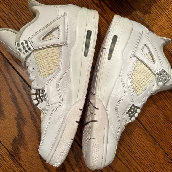 Jordan 4 Retro Pure Money (2017) Size 10 - Picture 4 of 10